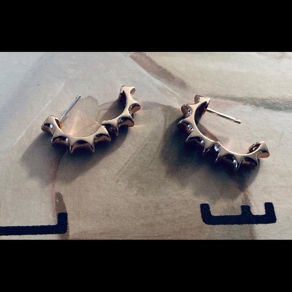 Spiked hoop earrings - Picture 3 of 4